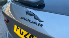 Jaguar F-Pace 2.0 D200 R-Dynamic HSE Black 5dr Auto AWD Diesel Estate